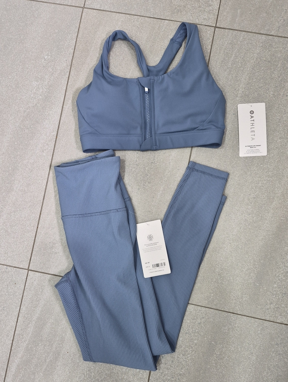 Athleta Elation Rib Tight And Ultimate Zip Front Bra